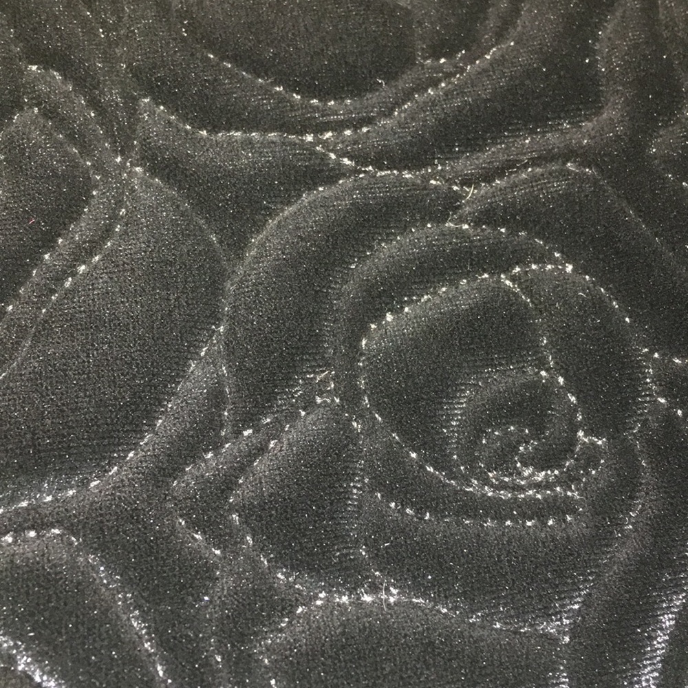 Xoxo Betsey Black Rose clutch